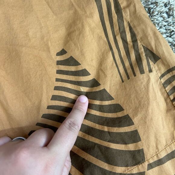 Closed Tie Waist Zip Up Neutral Tropical Abstract Printed Shorts Sz 26 - Picture 4 of 11